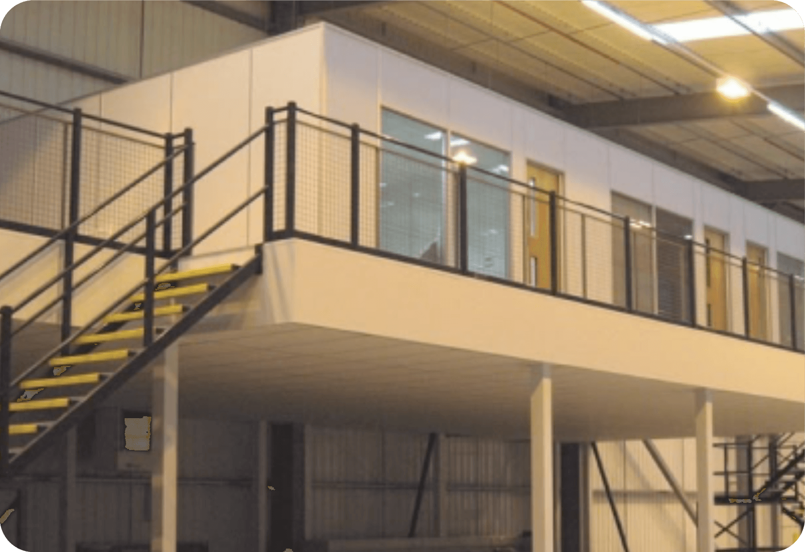 Аренда офисных помещений и мезонин